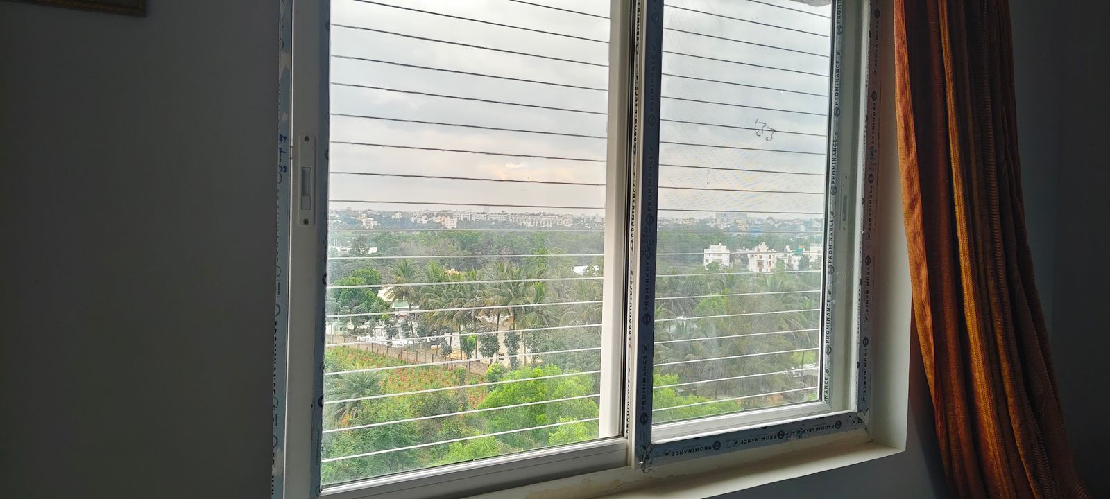 Invisible Grill for Windows 8105654741